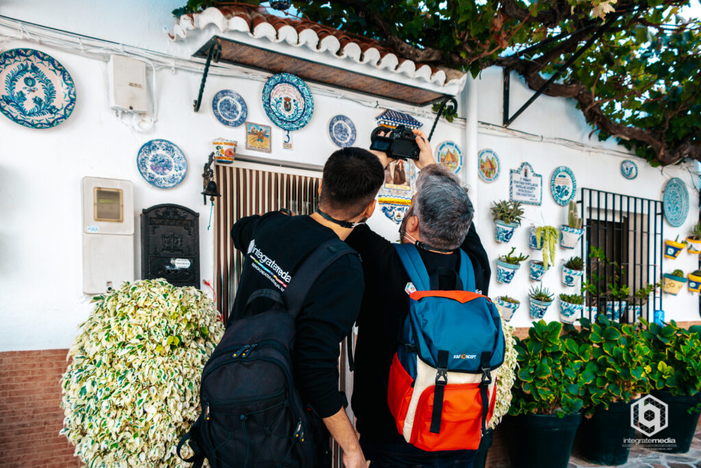 Grabando en una de las casas premiadas de Gualchos